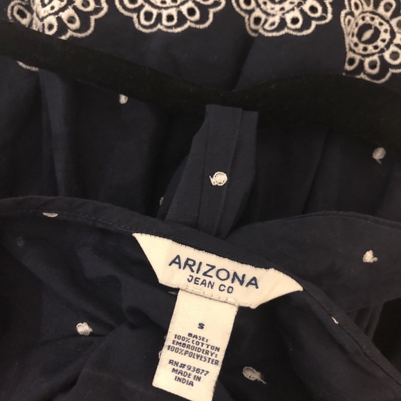 Juniors top - Picture 2 of 2